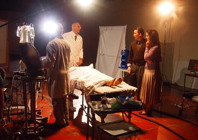 DeadNoMore - Actors, Lights &Body